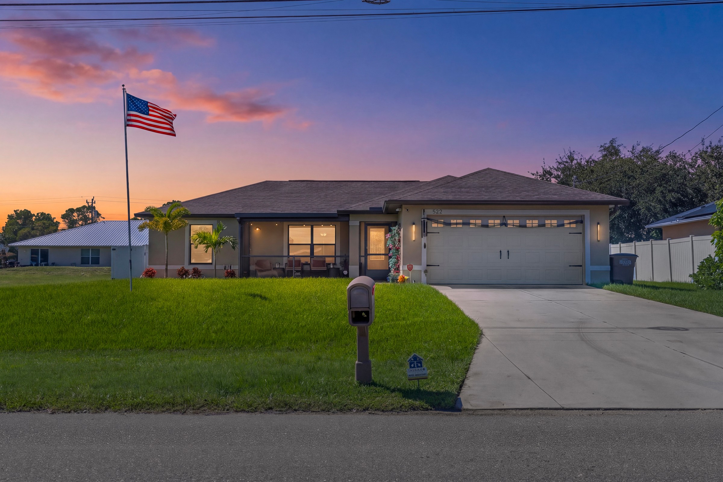 522 NE Van Loon Ln, Cape Coral, FL 33909, USA